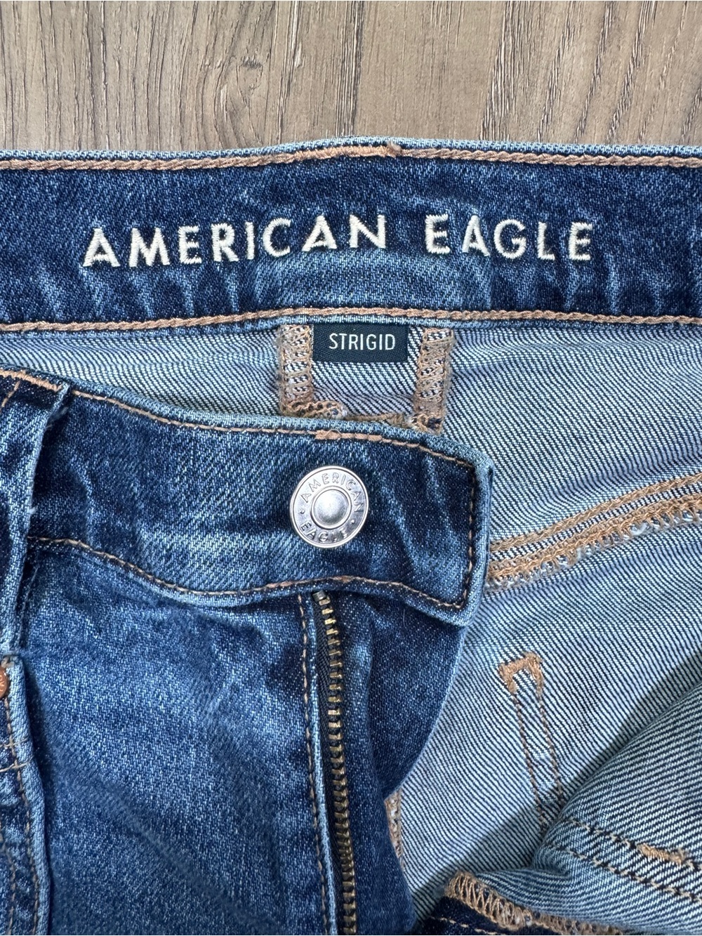 American Eagle Outfitters Dark Blue High-Rise Relaxed Denim Shorts - Picture 10 of 14